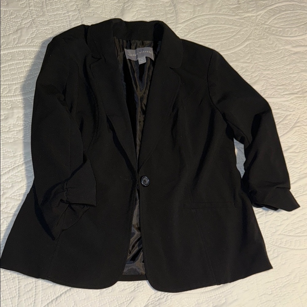 Black Women's Blazer